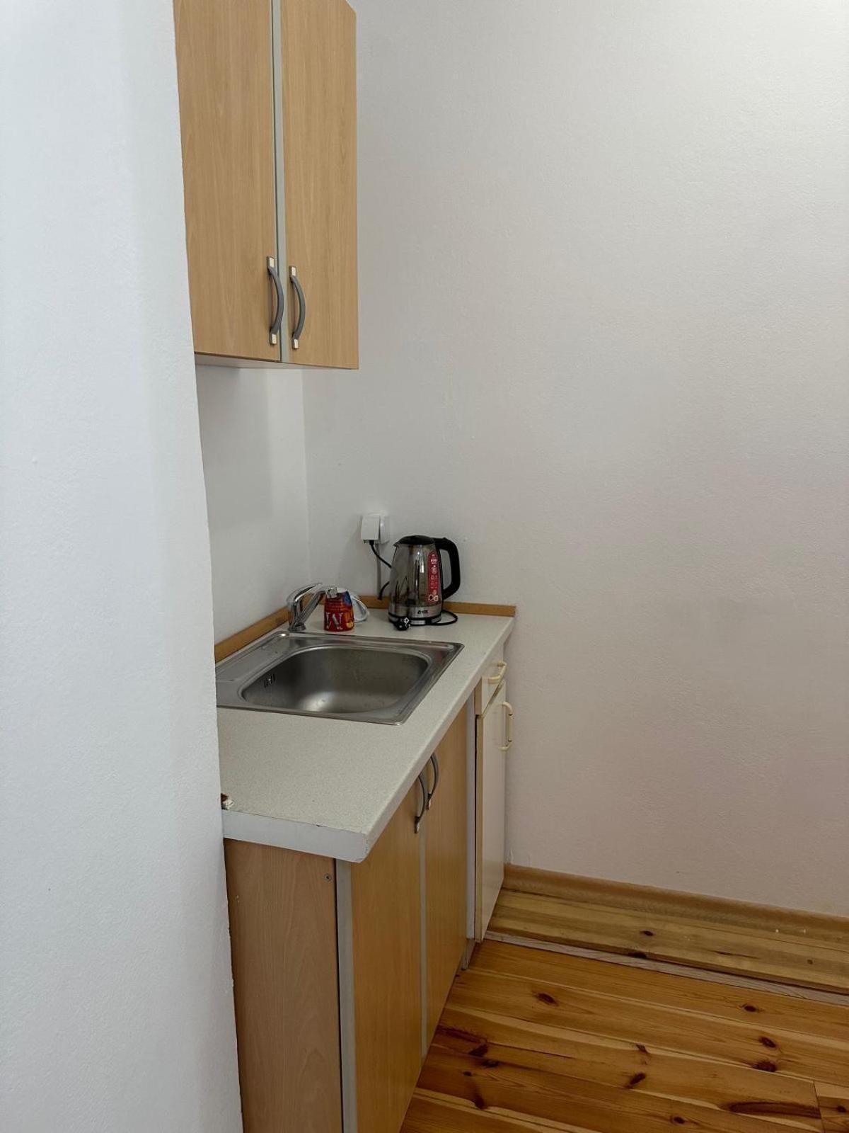 Themis Apart Hotel Kotor Bagian luar foto