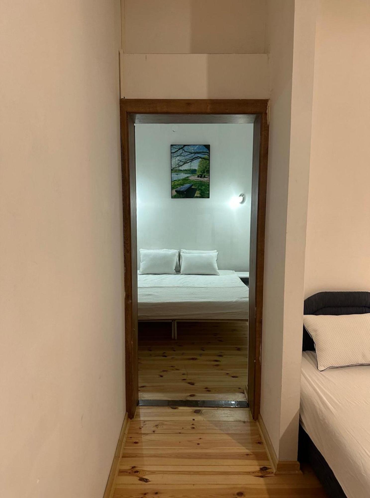 Themis Apart Hotel Kotor Bagian luar foto