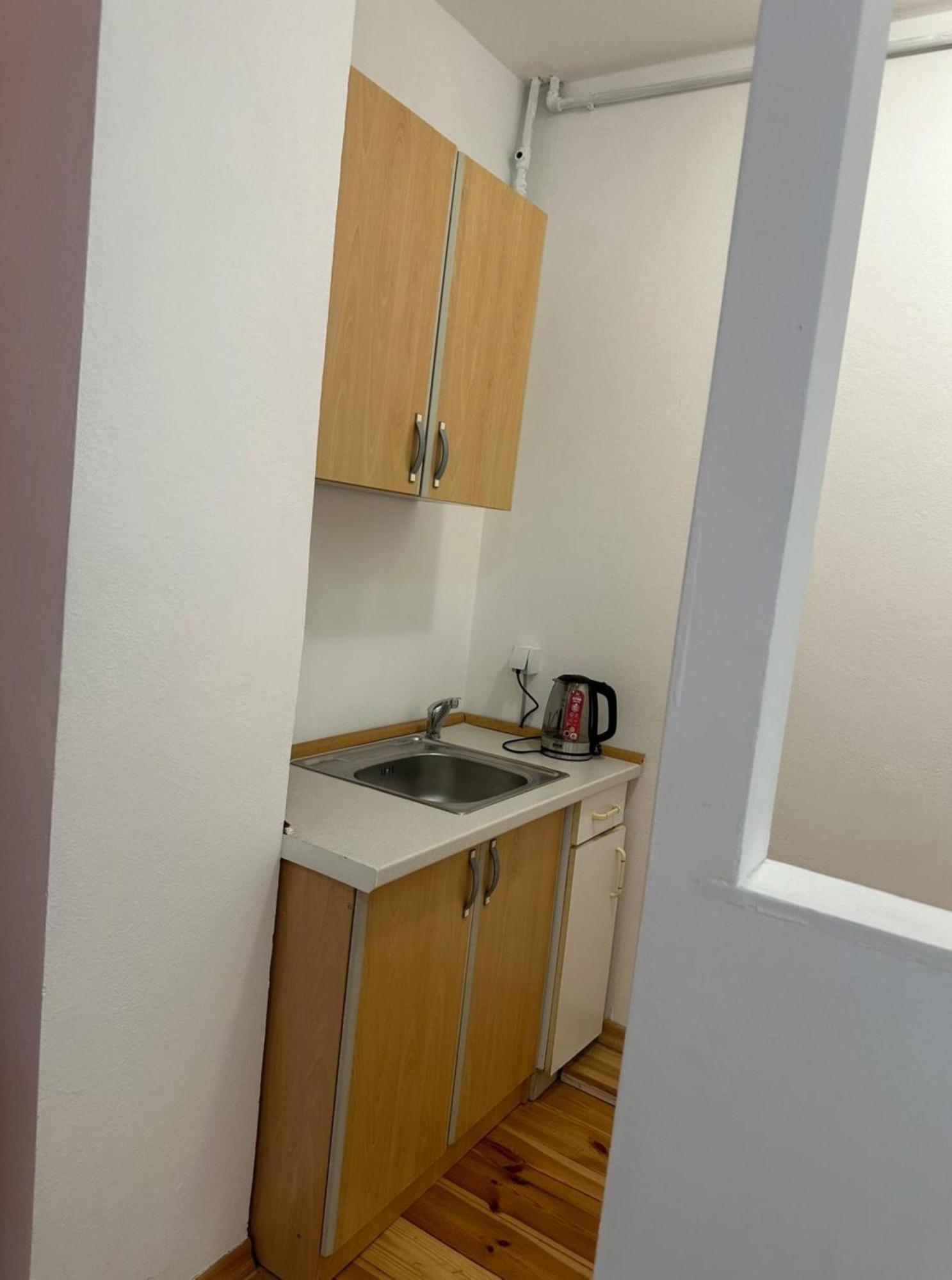 Themis Apart Hotel Kotor Bagian luar foto